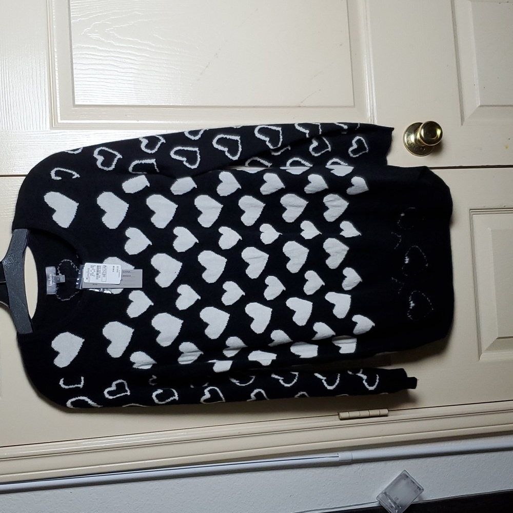 NeimanMarcus cashmere sweater size m